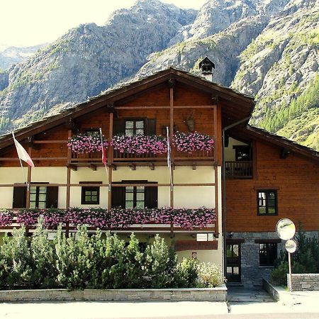 Il Piccolo Residence Gressoney-La-Trinite Bagian luar foto